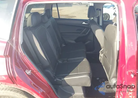 2021 Volkswagen Tiguan 2.0T Se/2.0T Se R-Line Black/2.0T Sel z USA, uszkodzony, nr VIN 3VV3B7AX1MM086600